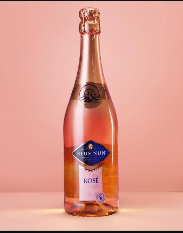 Blue Nun Rose