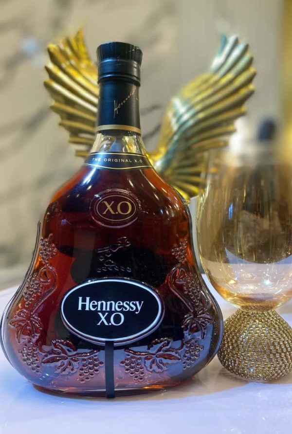 Hennessy XO luminous