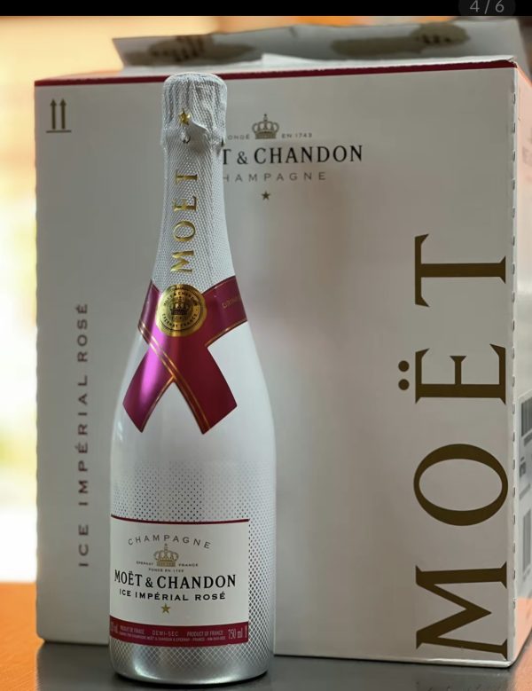 Moet & Chandon Ice Imperial Rose